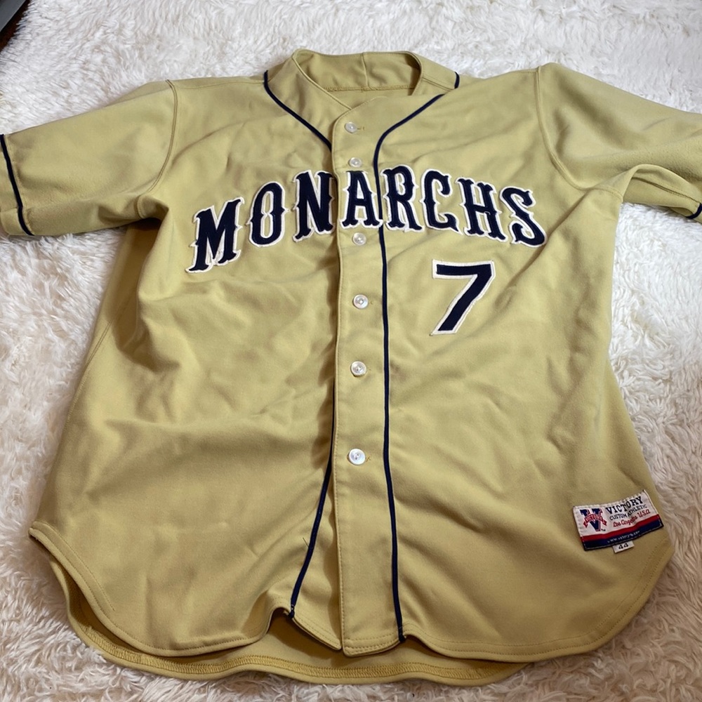Monarchs # 7 Baseball Jersey-Size 44